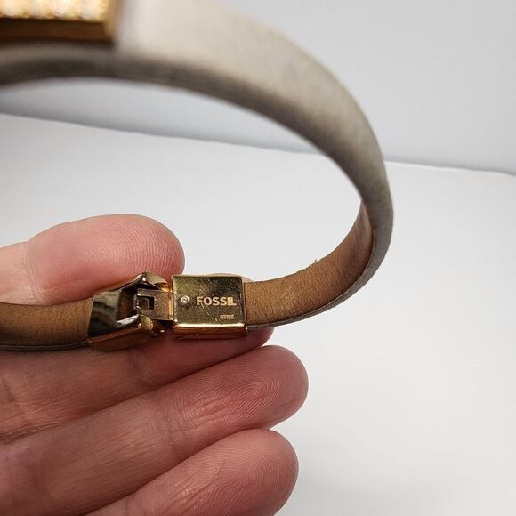 NWOT Fossil  Leather Bracelet with Rose Gold Plate Closure Rhinestones - Picture 2 of 7